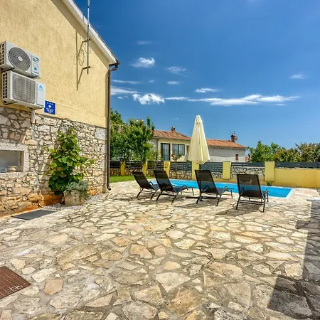 Casa Ti Sei With Private Pool Feriehus Kaštelir