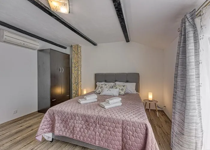 Holiday home Casa Ti Sei With Private Pool Kastelir